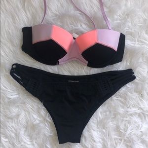 VICTORIA SECRET BIKINI SET 34D/Large bottoms